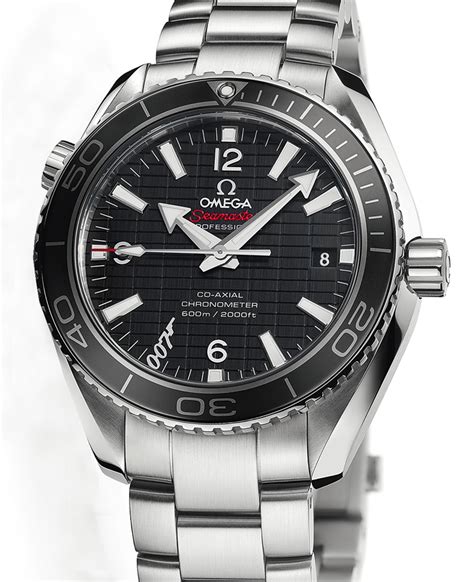 omega seamaster skyfall 600m.